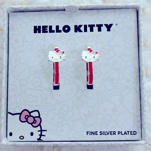 Hello Kitty Silver Plated earrings - Picture 4 of 10